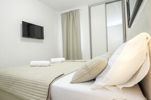 2 habitaciones y caja de seguridad en la habitación 