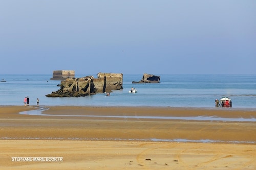 2/4 person gite near the landing beaches