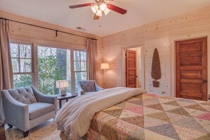 3 bedrooms, iron/ironing board, free WiFi, bed sheets - High Pond Cottage - within Osseroga Lake Community (Highlands)