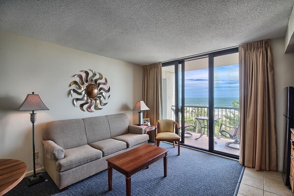 Televisión y reproductor de DVD 