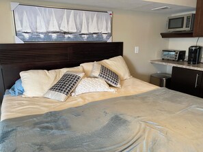 1 soverom, wi-fi (inkludert) og sengetøy