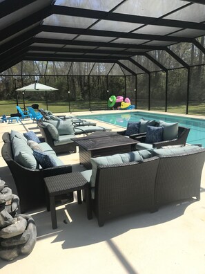 Pool - Luxury Estate Living on five acres with a pool minutes from Downtown Beaufort (Beaufort)