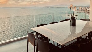 Unclassified image, 4 of 32, button - 14TH FLOOR APTM, INDAH BY SAYAN: SPECTACULAR VIEWS!!!!!! (Conchas Chinas)