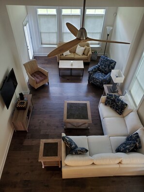 Fernseher, Videospiele, DVD-Player, Computerbildschirme