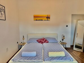 1 camera, ferro/asse da stiro, culla da viaggio, Wi-Fi gratuito