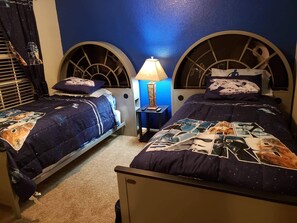 6 bedrooms, iron/ironing board, travel crib, free WiFi