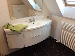 Haartrockner, Handtücher