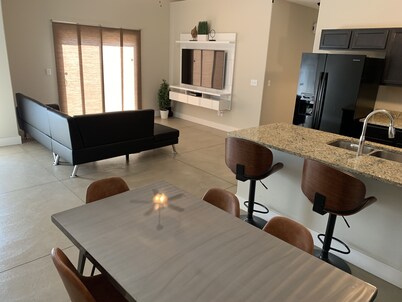 Modern 3 Bedroom Executive House by AFB