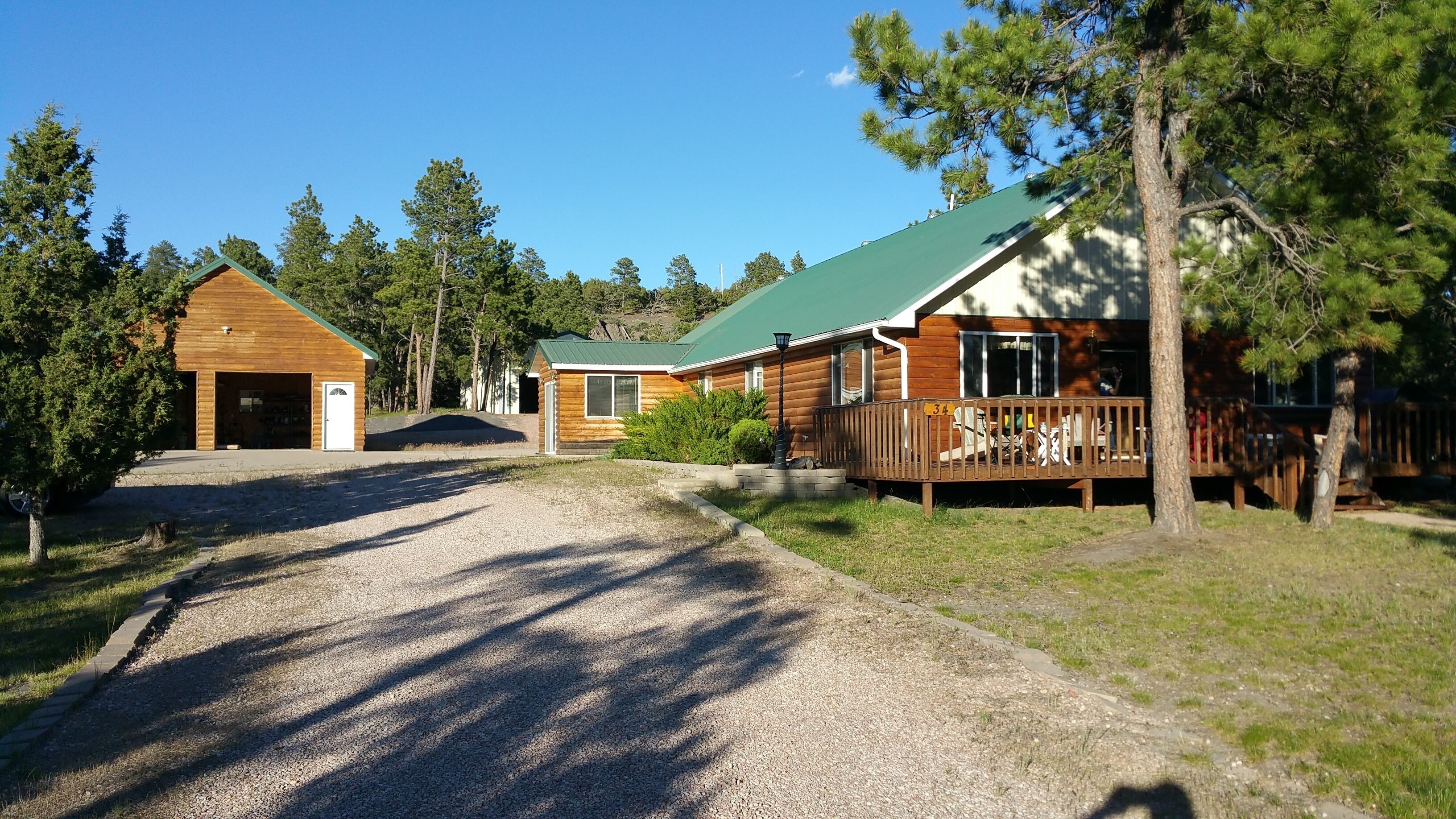 Whispering Pines Cabin Secluded Get Away; Close Enough But Not Too Far