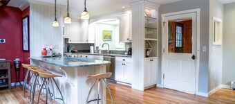 Fantastisk Warren Village Home