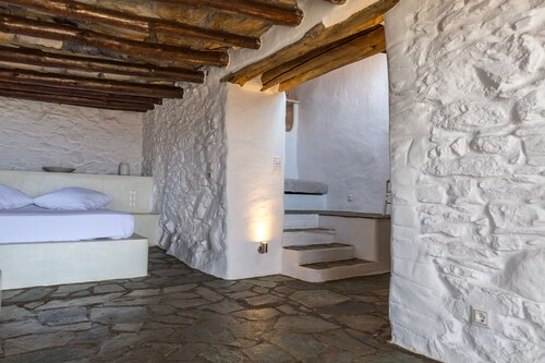 Spiti Anita Luxury Romantic Cycladic farmhouse with breathtaking views  