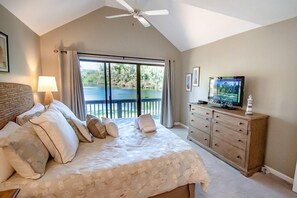 2 bedrooms, iron/ironing board, Internet, bed sheets