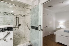 Rainfall showerhead, hair dryer, towels