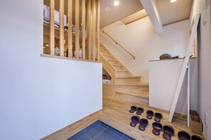 Interior - Shiki Homes | ZEN FUYACHO 善 麩屋町 (Kyoto-shi)