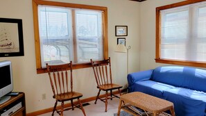 Smart TV - West Haven - Spacious 3BR, 2 Bath Waterfront home with dock , NO LINENS (Chincoteague)