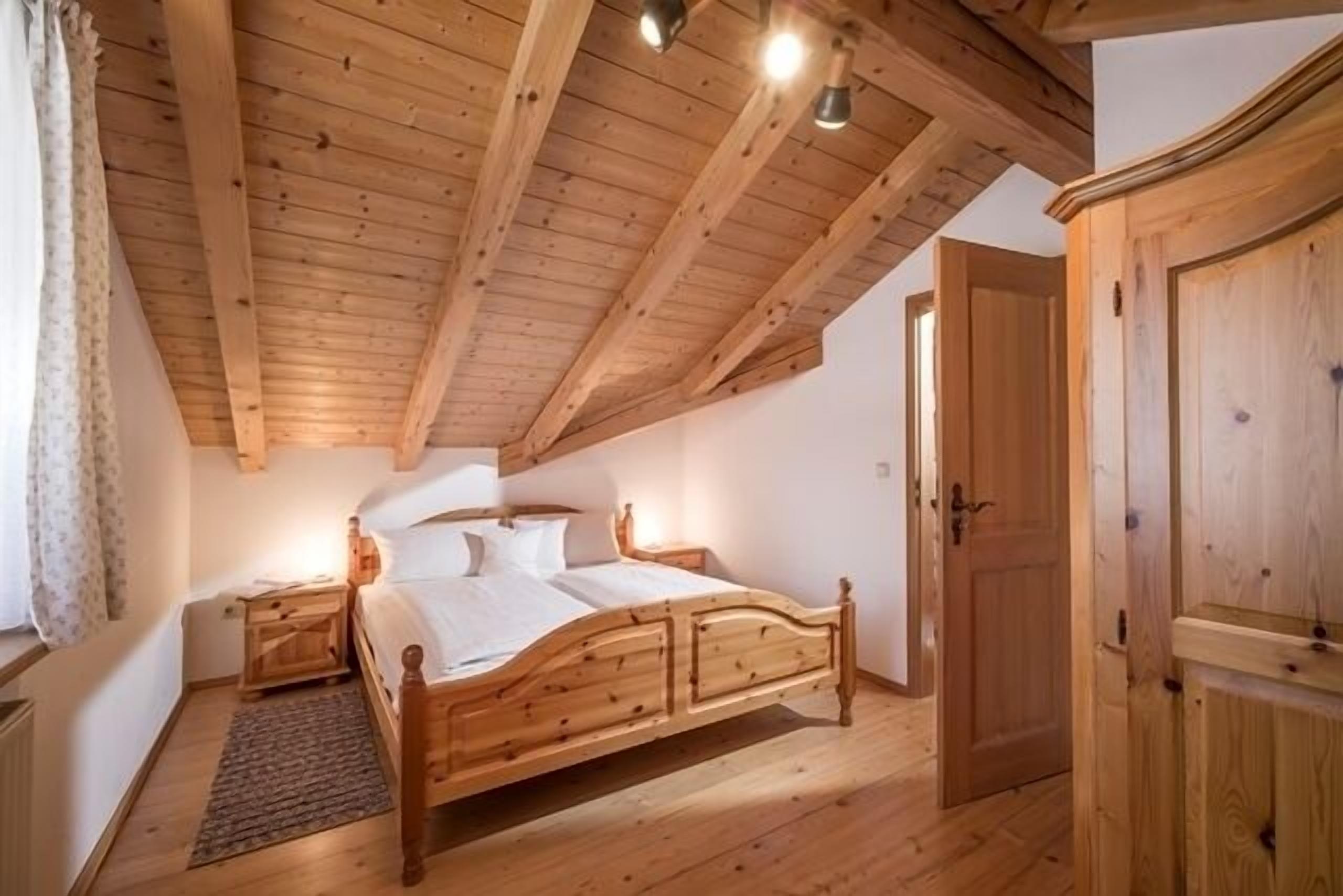 2 Schlafzimmer, Internetzugang, Bettwäsche