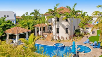 Una piscina climatizada