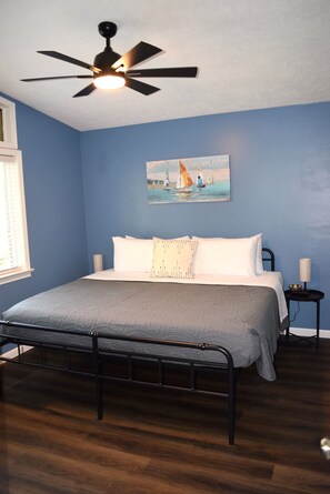 4 habitaciones, tabla de planchar con plancha y wifi gratis 