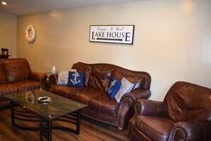 Smart TV, fireplace, DVD player, books