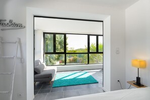 4 chambres, fer et planche à repasser, lit parapluie, Wi-Fi gratuit