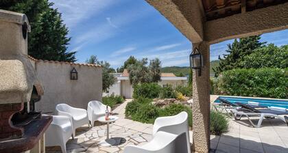Villa in Pouzols with Private Pool & Vineyards