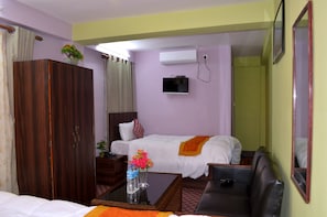 Deluxe Triple Room, Multiple Beds | Free WiFi - Yeti Home (Kathmandu)