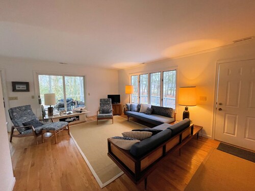 Blue Pearl Cottage - Single Family Home- Screen Porch - NO LINENS PROVIDED