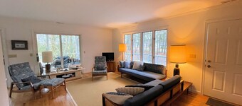 Blue Pearl Cottage - Single Family Home- Screen Porch - NO LINENS PROVIDED