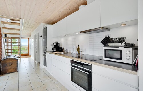 Nice home in Stubbekøbing with WiFi