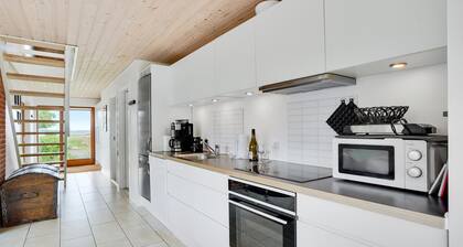 Nice home in StubbekĂžbing with WiFi