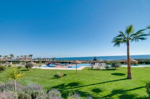 A heated pool - Apartamento Cala (Mar de Pulpi) (San Juan de los Terreros)