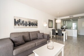 TV - Apartamento Cala (Mar de Pulpi) (San Juan de los Terreros)