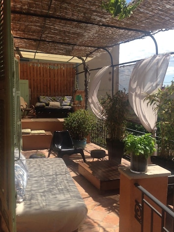 Terrasse/gårdhave