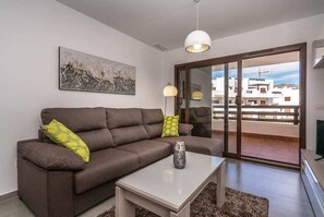 TV - Apartamento Maestro (Mar de Pulpi) (San Juan de los Terreros)