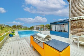 Piscine extérieure, piscine chauffée