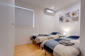 2 bedrooms, iron/ironing board - Modern Sea-View Apartment in a Prime Location (Sliema)