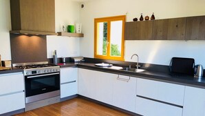 茶具/咖啡用具、冰箱、微波炉、烤箱