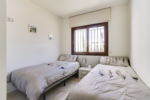 2 bedrooms, iron/ironing board, free WiFi, bed sheets - Apartamento Kaki (Mar de Pulpi) (San Juan de los terreros)