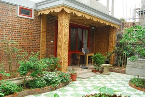 Luxury Bungalow, 1 Queen Bed, Garden View | Terrace/patio - Tam Coc Family Homestay (Hoa Lu)