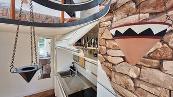 Fridge, oven, stovetop, coffee/tea maker