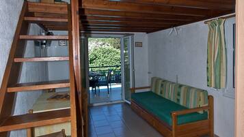 Traditional Duplex, Pool View | Living area