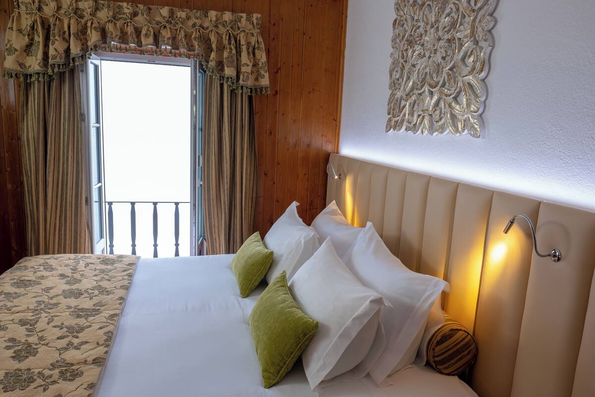 superior double room, terrace, mountain view | 1 bedroom, minibar, in-room safe, desk