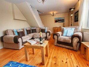 تلفزيون، مدفأة