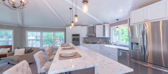 ラディアントリバーフロントリトリート