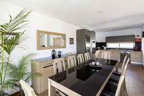 Food court - Monte da Guia Alojamento Local (Horta)