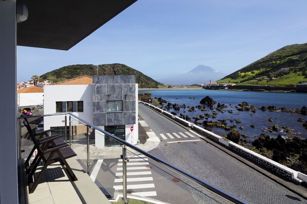 View from property - Monte da Guia Alojamento Local (Horta)