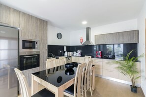 Mat- och restauranghall