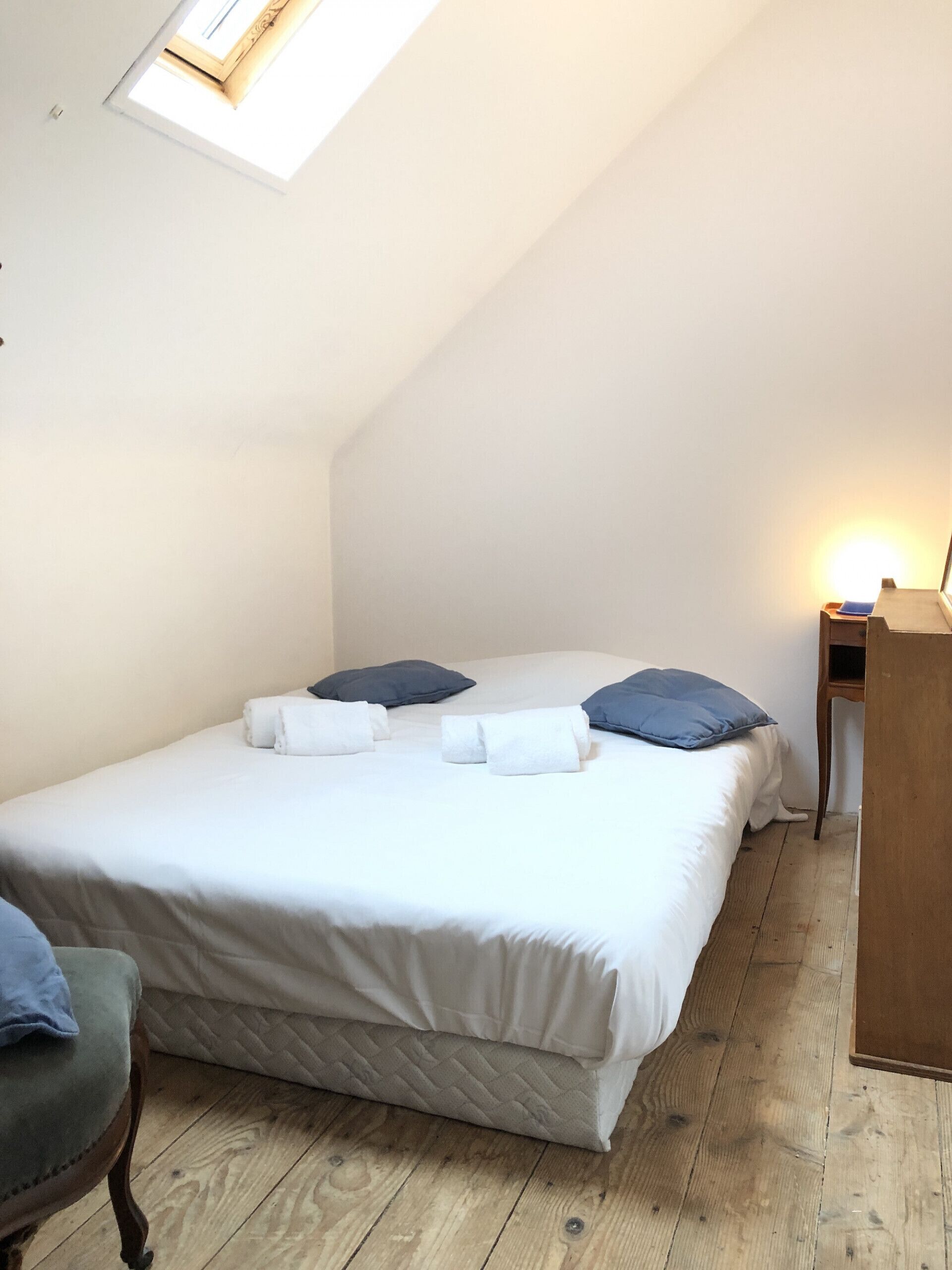 6 bedrooms, free WiFi, bed sheets