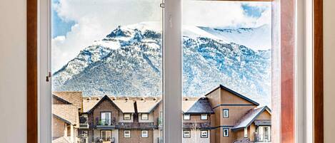 1 室のベッドルーム、アイロン / アイロン台、WiFi (無料)、ベッドシーツ