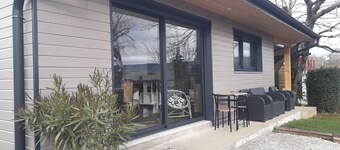 L'échappée Belle -  2 à 8 personnes - Vue sur le lac